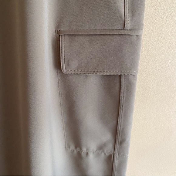 Athleta Promenade High Rise Cargo Pant Woman XL Tan Wide Leg Coastal Office 2024 - Picture 7 of 16